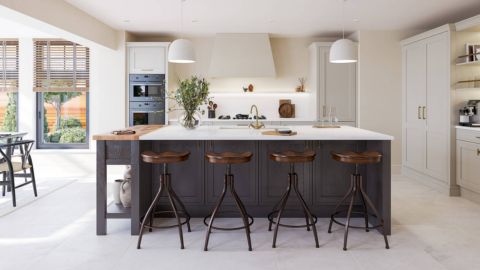 German Style Kitchen with Frameless Cabinets
