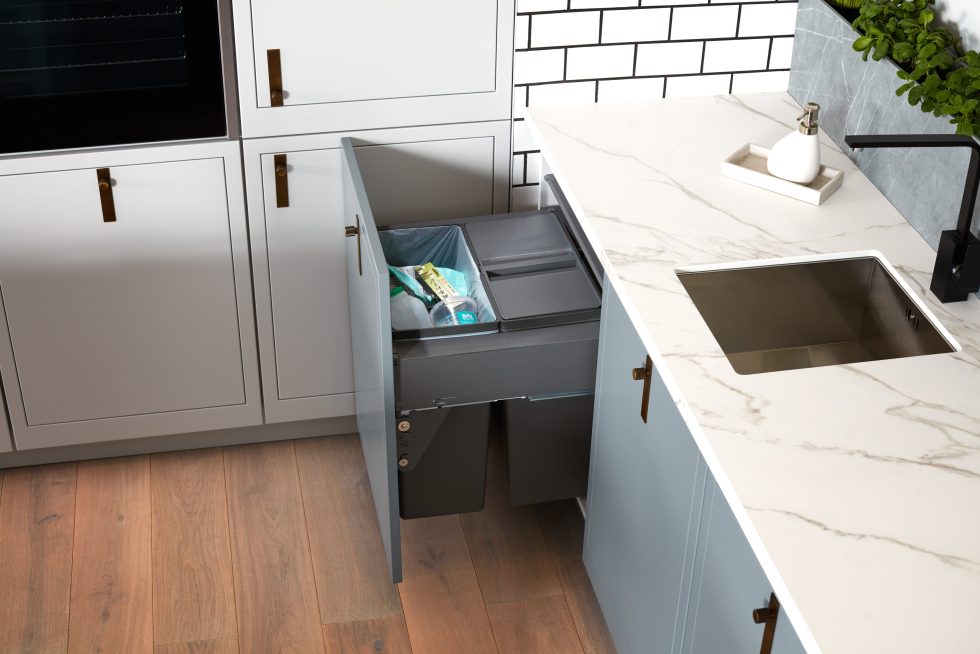 Flat Panel Door Style German Kitchen